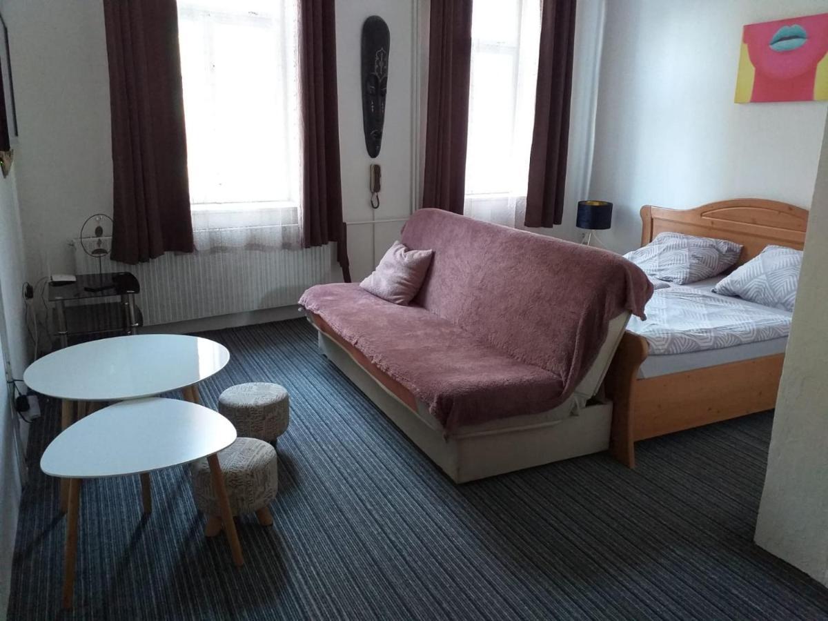 Infinity Appartement Třebíč Buitenkant foto